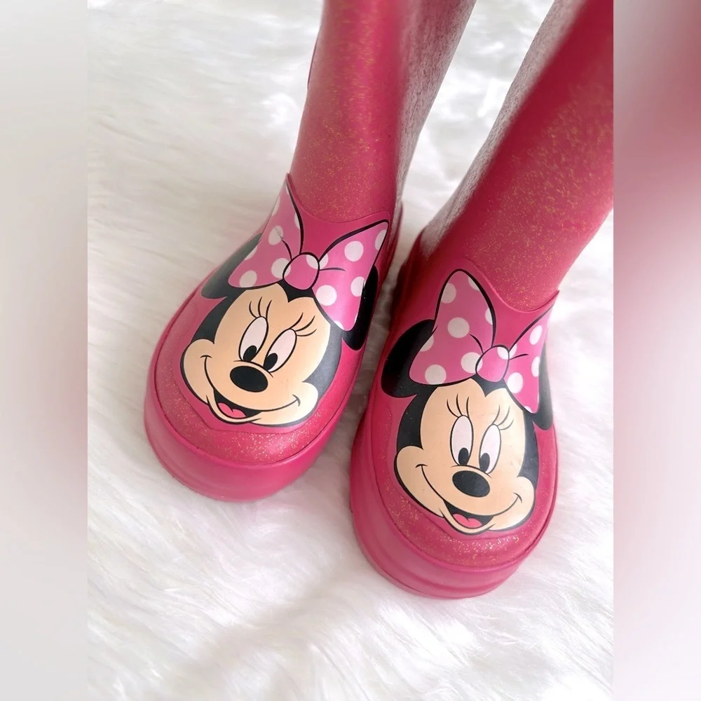 MINNIE RAINBOOTS